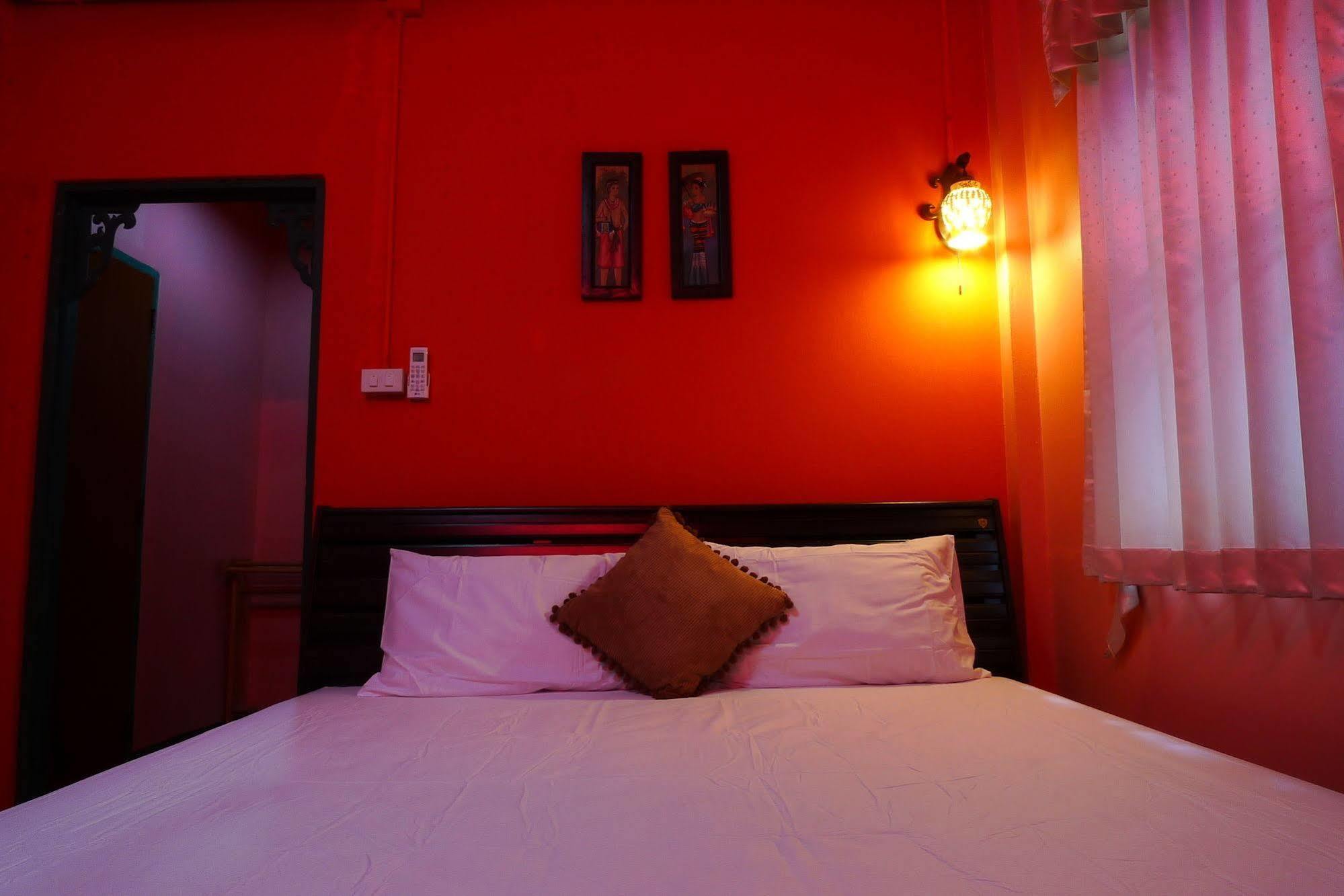 Baan Kaewta Hotel Chiang Mai Luaran gambar