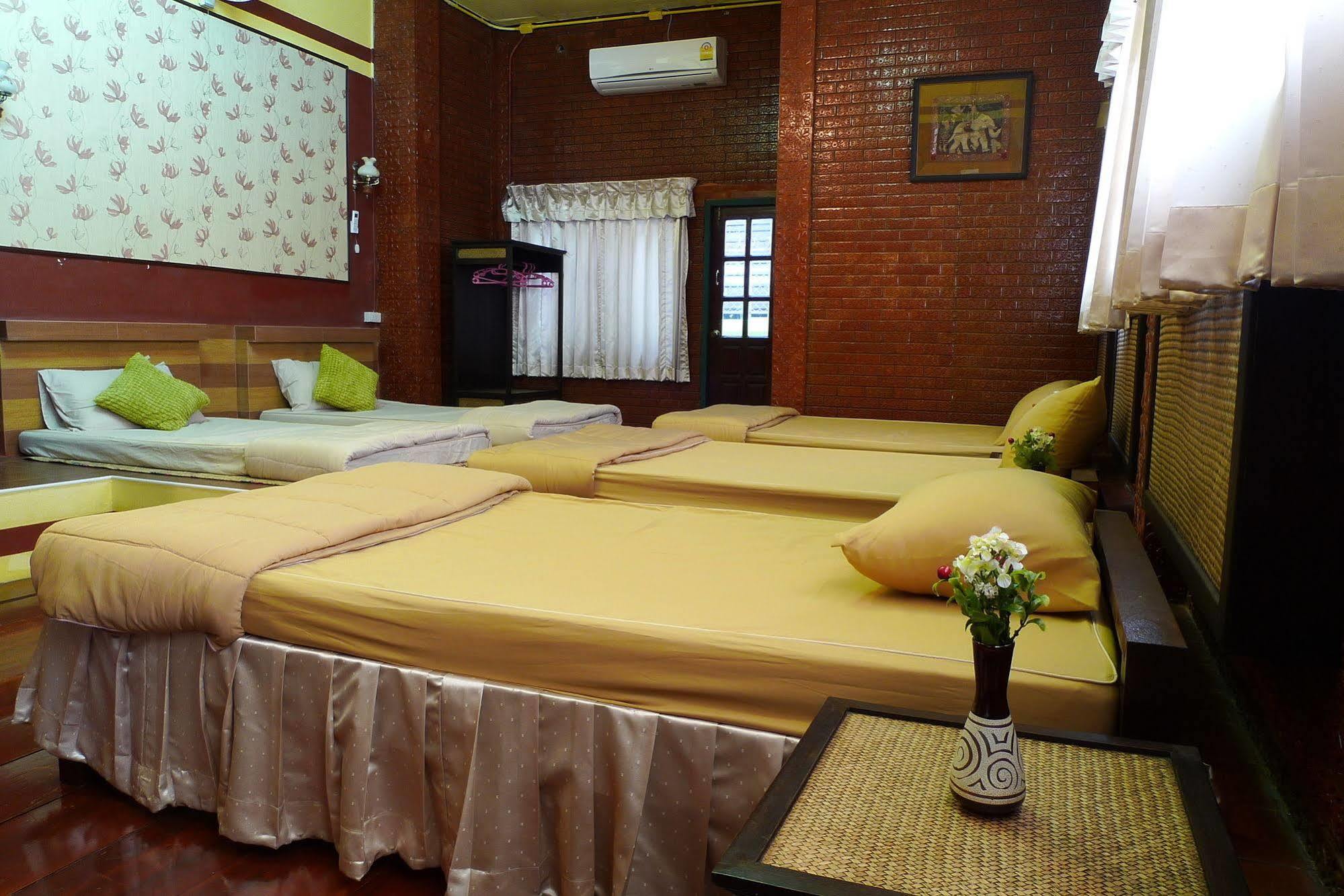 Baan Kaewta Hotel Chiang Mai Luaran gambar