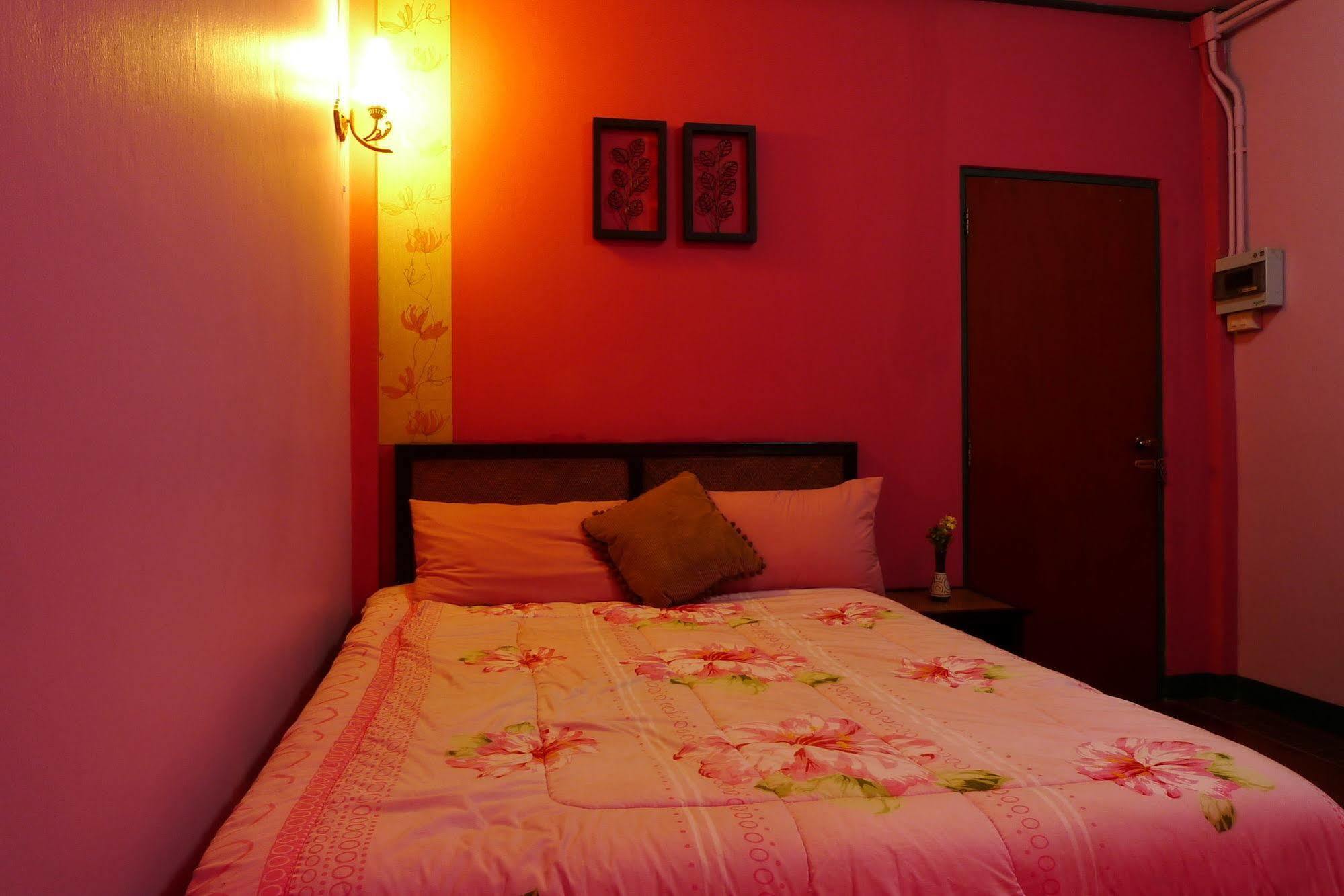 Baan Kaewta Hotel Chiang Mai Luaran gambar